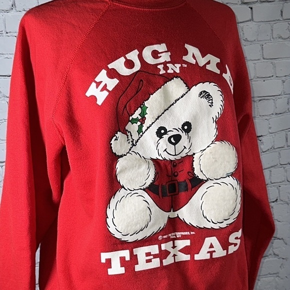Red Hug Me In Texas 80s Christmas Teddy Bear Vintage Sweatshirt 1987 size XL - Picture 3 of 16